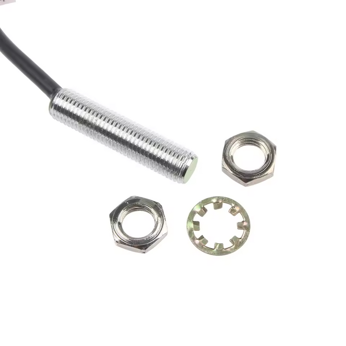 Omron inductive Proximity Sensor E2E-X8 (8mm) NPN/PNP
